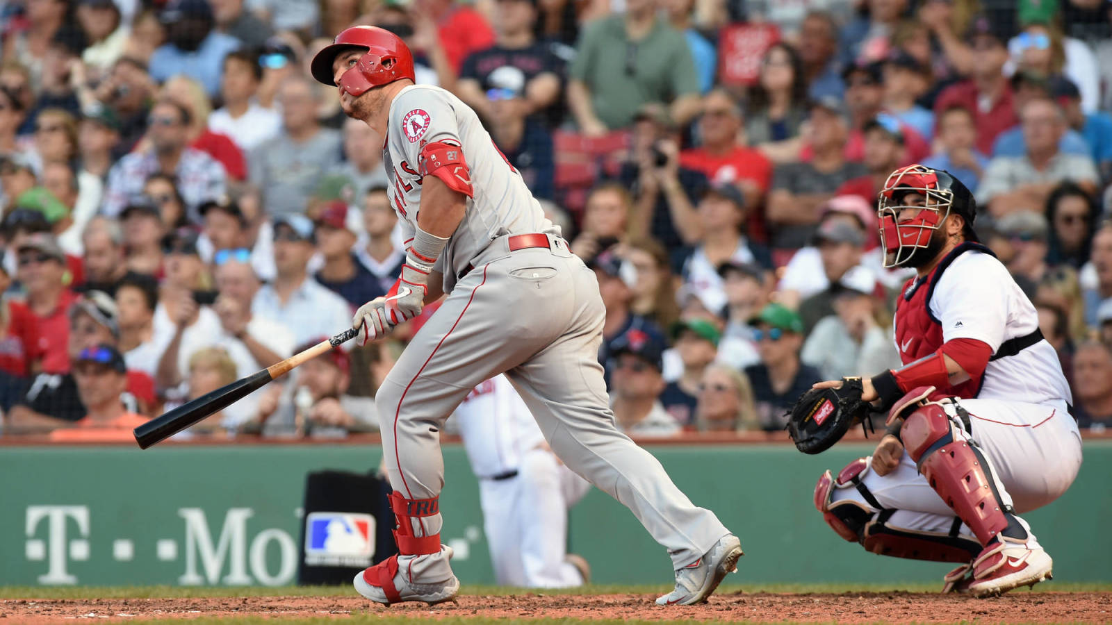 Average MLB salary down 48 in two years #26 Average MLB salary down 48 in two years